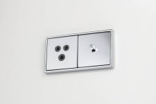 융코리아일렉트릭(주)