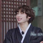+ 투모로우바이투게더 +에 있는 모아와쭈니님의 핀 - 2020 | 카이, 사랑, 헤어스타일
