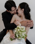 제주스냅과 스튜디오, 그리고 부케까지 모두 원하시는 분들을 위해. 화이트/우드 두가지 배경으로 촬영 가능한 스튜디오 & 심을 부케... 
