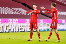 bayern munich에 있는 erin님의 핀