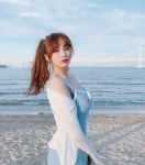 이쁘다🌊💓 유튜브 광안리영상 다음주에 올라가요! I am here to Gwangalli Beach #beach #sky #광안리 #gwangalli | Coreanas, Yang mi