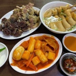 둘이서 떡볶이, 순대, 어묵, 라면 시켜서 왕창 먹은 게 함정ㅋㅋ... 둘이서 떡볶이, 순대, 어묵, 라면 시켜서 왕창 먹은 게 함정ㅋㅋ... 