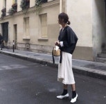 ปักพินโดย 아름 김 ใน 패션