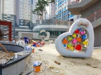 광주초월역한라비발디아파트 미술장식품 _ 사랑이 있는 풍경