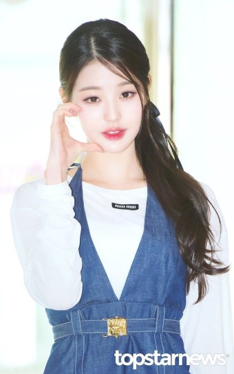 Pin on 장원영