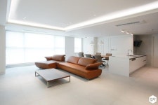 탁월한 컬러 선택으로 완성된 모던함