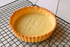 오늘은 타르트의 기본이 되는 타르트지 즉 파트 슈크레를 만들어 볼께요. 파트 슈크레 (Pate sucree) 는 ... | 식품 아이디어, 음식, 타르트