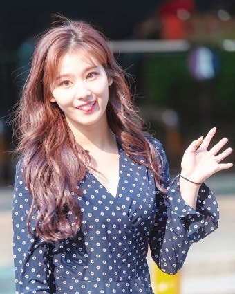 「TWICE」おしゃれまとめの人気アイデア｜Pinterest｜Andriana | サナ, して, トワ