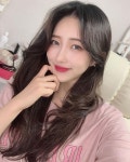 김현아 on Instagram: “깜장머리로 하면 귀신같겠지ʕ•ᴥ•ʔ!? . . . 목늘어난잠옷이에여 잠옷이야~.~” - 2021