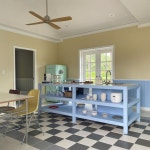 욜 스테이’s Instagram profile post: “산뜻한 컬러감이 돋보이는 Mijas”