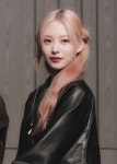 야̆̎ના sur X : 240331 팬사인회 #LIV #리브 경은이가 좋다구 말해.. ㄴ 경은이가 조앗 >.< #RESCENE #리센느 #UhUh https... 