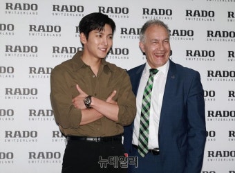 [포토] 브랜드 라도 앰버서더 지창욱 [포토] 브랜드 라도 앰버서더 지창욱 | Save Internet 뉴데일리