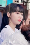 Pin page chaewon 채원 ☆ lesserafim
