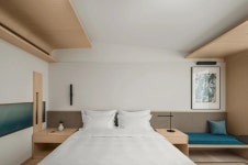 Design에 있는 Irsan Razali님의 핀 - 2023 | 호텔, 천안