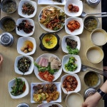 Instagram의 김진모님: “나물 참 좋다. . #산채정식 #길상식당 #순천 #선암사입구”