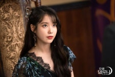 호텔 델루나 | 현장 포토 > 어허 사내연애 완전 찬성입니다 - 2020 | 한국 여배우, 여배우, 호텔