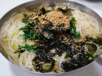 3대 천왕도 반할 2000원 국수집 | 건강 음식, 식품 아이디어