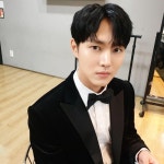 Pin oleh sanaz 112 di Lee Tae Ri (이태리) di 2021