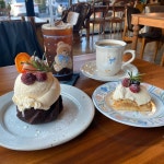 카페가호 - 애월해안도로 카페 / 디저트 | 맛집검색 망고플레이트 | 식품 아이디어, 디저트, 빵굽기