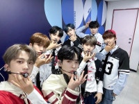 Pin on LUN8 • 루네이트