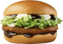 버거 제조 외우기 ✓ 클래식 버거  ➡️ 크라운, 힐에 각각 스모키 소스 2번, 1번 뿌리기 -> 크라운에 양파 약 6조각 놓기 ✓ 디럭스 버거... 