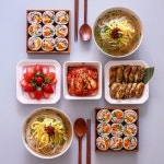 곰이언니 취향의 집밥 그리고 일상🌿 on Instagram: “- 잔치국수 / 참치김밥 말이 필요없는 꿀조합이죠 - 사실 집에서 먹는거 보단, 술마신후... 