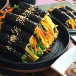 👩🏻🍳마약김밥 👩🏻🍳꼬마김밥 . #아침식#브런치#홈브런치#홈테이블#홈쿡#꼬마김밥#마약김밥#푸드스타그램#지아니테이블#온더테이블... 