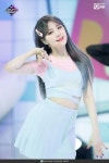 jiheon [fromis_9]에 있는 btsarmyzona님의 핀 - 2020 | 무대 의상