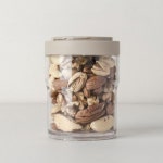 생활용품 전문 브랜드 “파밀리아”의 포터블 컨테이너... BRAND DESIGN - #familia #Dailysupplies… | 용기, 스튜디오, 디자인