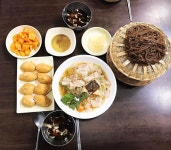 부산 여행 가면 꼭 먹어야 하는 음식 10선