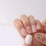 Pin page 네일바이쭈🎀 on Instagram: “#이달의아트 엄디부심... ✔️예약금제 - 시술한타임당 2만원 ✔️이달… | 젤네일, 네일아트... 