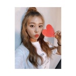 [#슐리] 레블리! 저희 텔레파시 미션 영상이 브이라이브에 공개 되었어요~ 하트가 천만 될 때까지 마구마구 눌러주세요.. ㅎㅎ... 