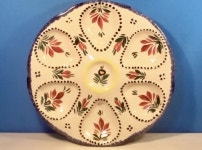 Pin page Pin by 김은영 on 세라믹 | Hand painted decor, Oyster plates, Pottery art
