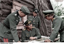 leichte-Division, before it changed to 6. Panzer-Division, and in spring 1941 the command… | 군대, 2차 세계대전, 군인