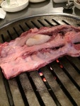 광진구 자양동 강쇠네연탄숯불구이 갈매기살! 갤매기살은 돼지의 횡경막 부분이다. 오리지날 길매기살은 막이 살아있다.200g 16,000원... 
