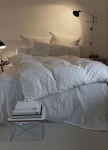bed bitche bitches Pin by 혜림 이 on 집 인테리어 | Bedroom interior, Minimalist bedroom, Apartment room