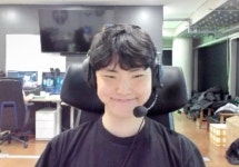 GEN Chovy 【楽天市場】カーペット ラグマット 夏用 ラグ 洗える 北欧ラグ 絨毯 じゅうたん ダイニングラグ ラグカーペット センターラグ... 
