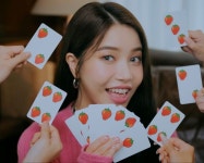 solar 솔라 / mamamoo ‘1,2,3,eoi!’ mv