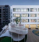 十堰A+自然幼儿园，湖北 / 迪卡幼儿园设计中心 - 谷德设计网 | 놀이터, 조경