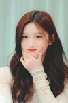 Pin page Lee Hyunseo 🇰🇷     (이현서)에 있는 MSDAEGU님의 핀 - 2024 | 아이돌