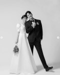 engagement photos inspo에 있는 Ku Wedding님의 핀 | 결혼식 사진, 웨딩사진 포즈, 웨딩 포즈