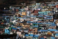 유토이미지 | 부산 감천문화마을 풍경 부산 감천문화마을 풍경  Yanggiri, 사진, 부산, 감천, 마을, 언덕, 동네, 감천문화마을, 골목, 풍경, 감성... 