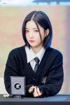 트리플에스(tripleS) 유연 트리플에스(tripleS) 유연 | 연예인