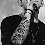 JUNGKOOK BODY.에 있는 weev valentina님의 핀 - 2021