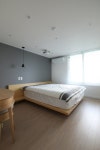 도화 현대 29평 아파트 인테리어 카멜레온디자인 모던스타일 침실 | 호미파이 & homify | 인테리어, 침실 인테리어 디자인, 침실 디자인