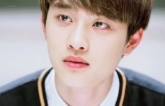 DO (경수)에 있는 EXO SARANGHAJA님의 핀 | 경수