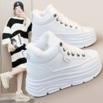 Pin page winter shoes에 있는 Cora님의 핀 - 2025 | 여성 캐주얼 신발, 편안한 신발, 하얀 신발
