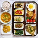 집밥사랑❤️ #함박스테이크 #제품제공 유치원 졸업한 막둥이…. 좀 늦게 일어나도 되는데 어찌 새벽같이 일어나 흔들어 깨우더니 간식에 밥에... 
