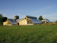 Passive Solar Greenhouse - 4 Seasons Farm Market #greenhouseideas | 정원 가꾸기
