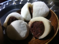 찹쌀떡(sticky rice cake)